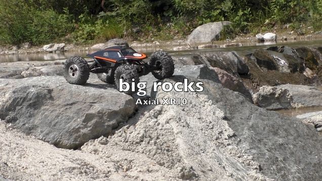 Axial XR10 - big rocks