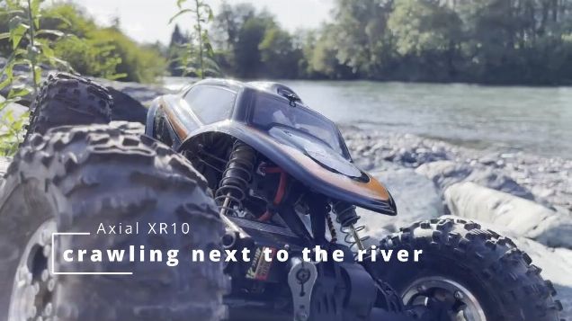 crawling next to the river - Axial XR10