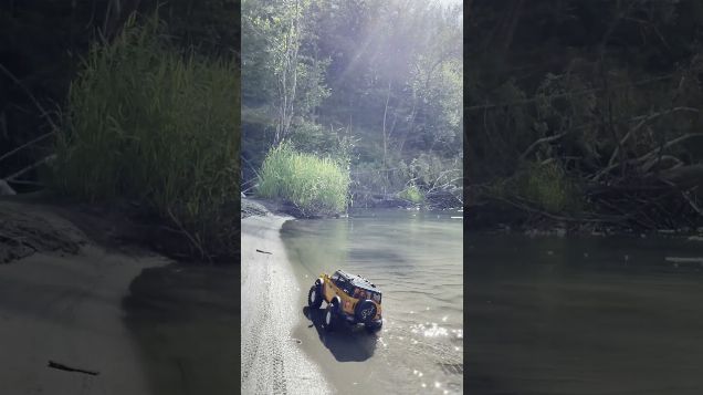 Bronco exploring an austrian beach - Traxxas TRX 4M Bronco #trx4mbronco #traxxas #trx4m