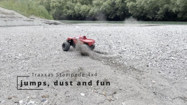 jumps, dust and fun - Traxxas Stampede 4x4