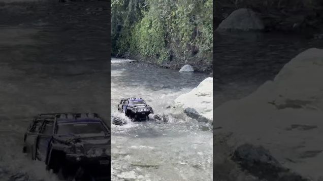 running in the river or next to it? - Traxxas Summit #Traxxas #summit #traxxassummit